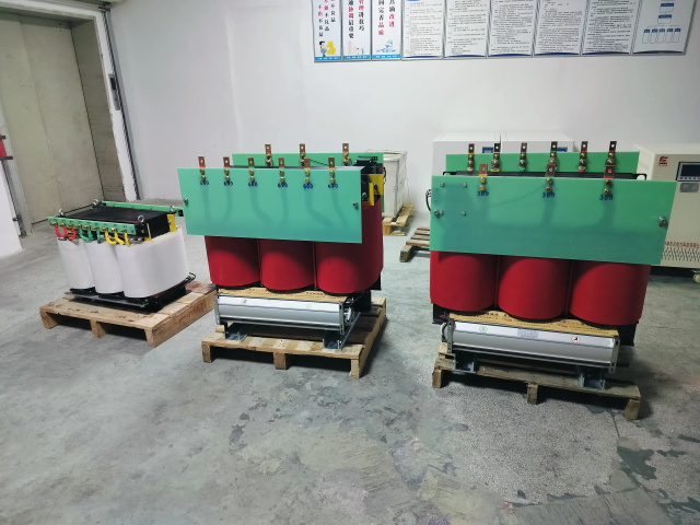 武隆KS11-1000KVA矿用变压器